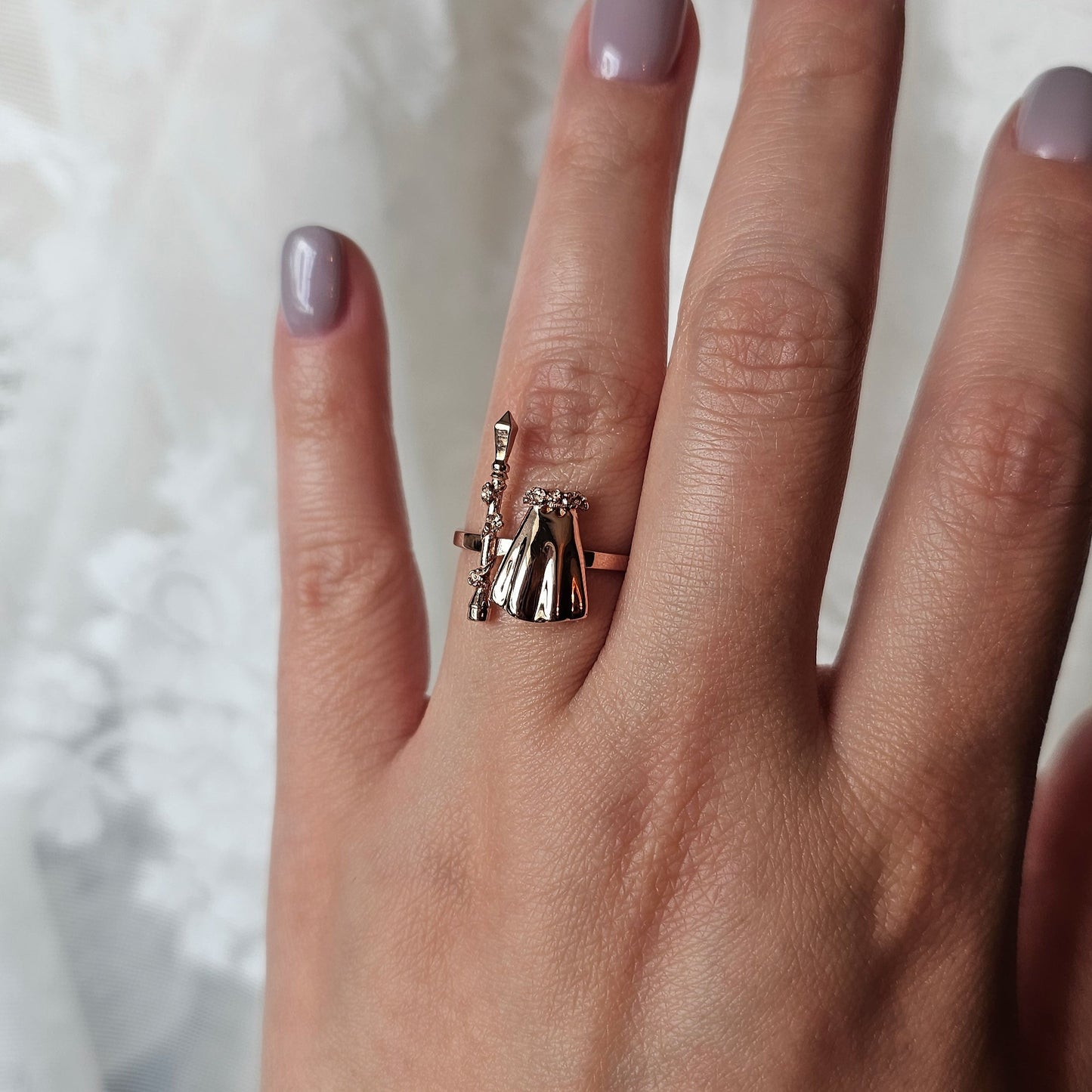 Spring Ghost & Lamp Ring