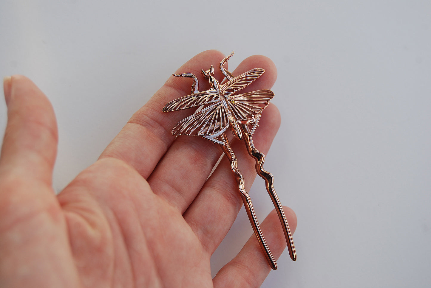 Orchid Mantis Hair Pin