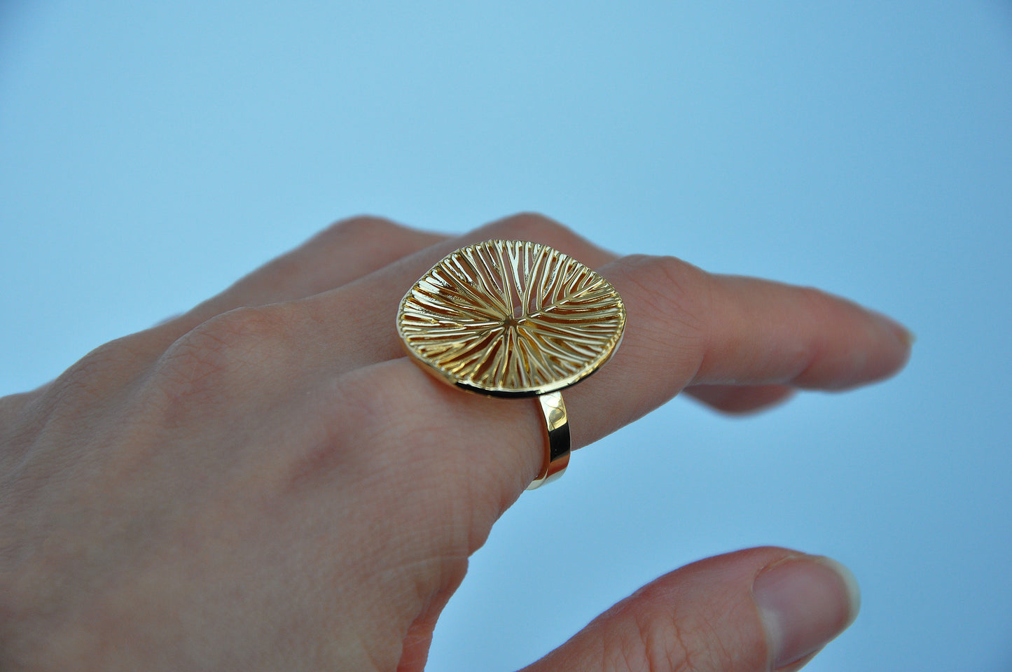 Amazonian Water Lily Ring