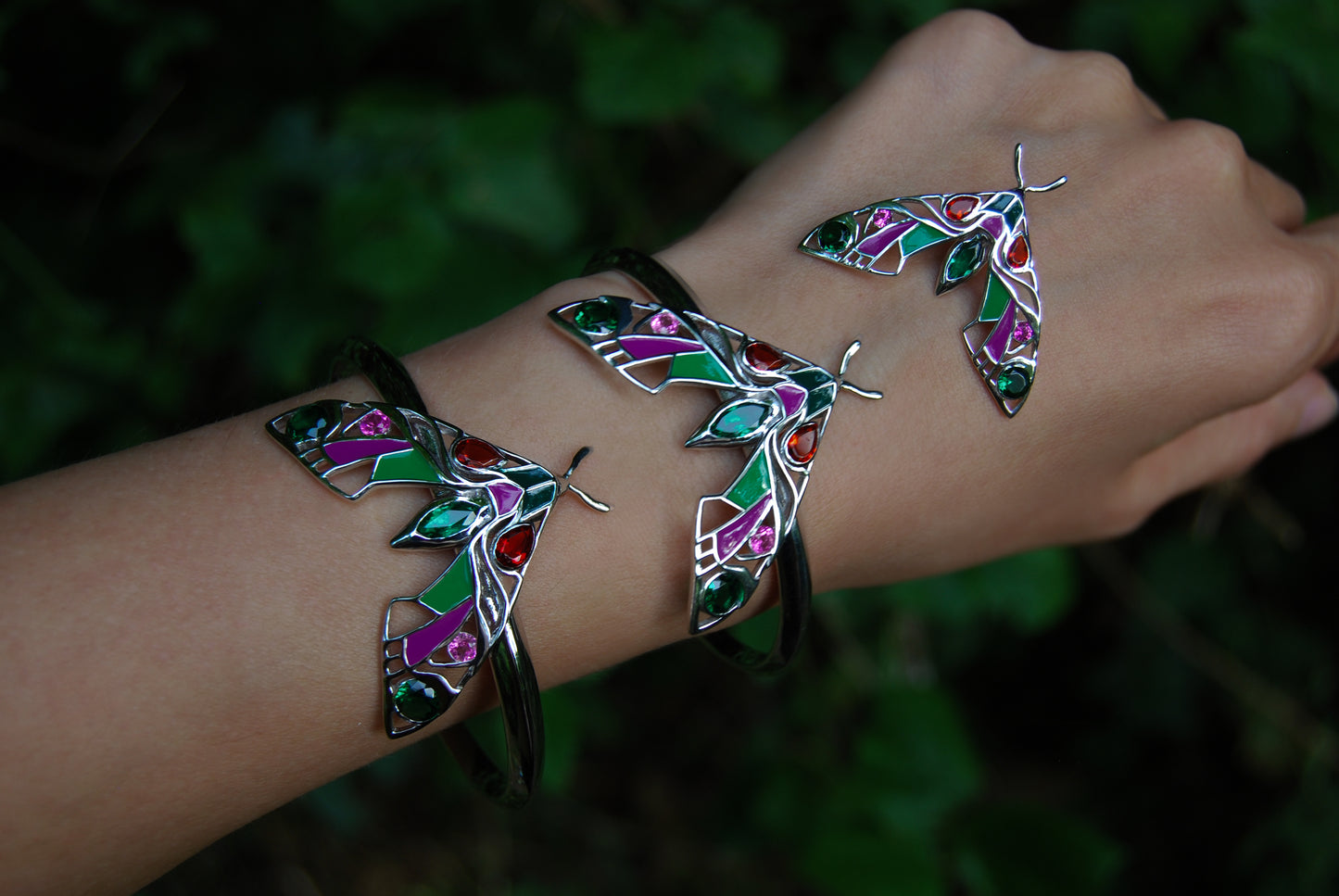 Silver moth pendant necklace and bracelet collection set photo 3