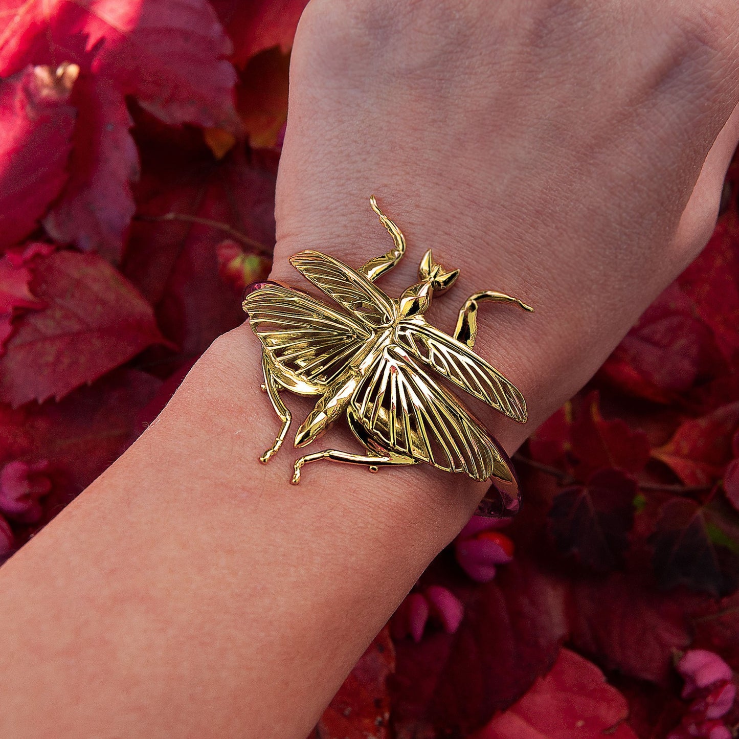 Orchid Praying Mantis Bracelet