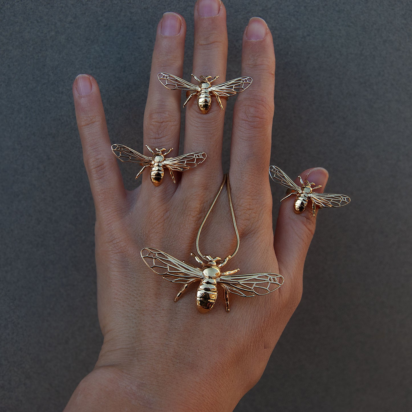 Bee Ring