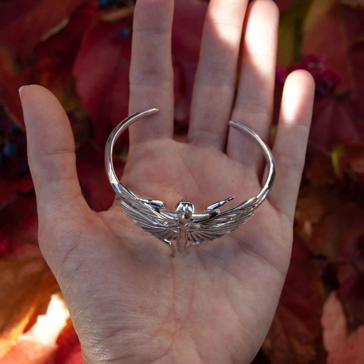 Orchid Praying Mantis Bracelet