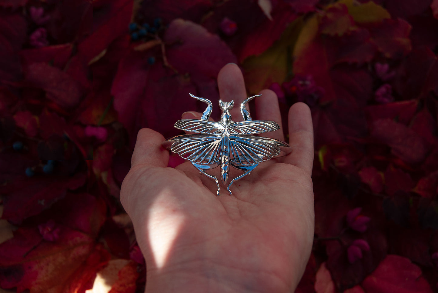 Orchid Praying Mantis Bracelet