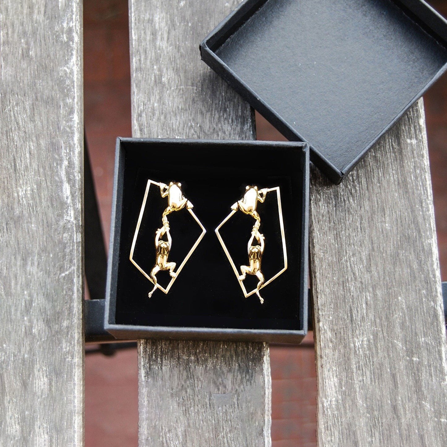 Geometric frog hoop earrings