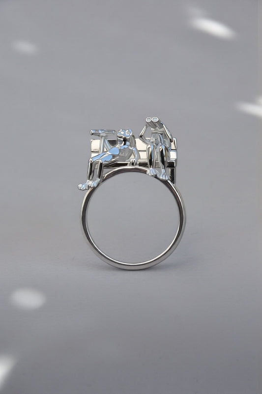 Stargazer Frogs Ring – Tiny Frogs & Crystal Stars