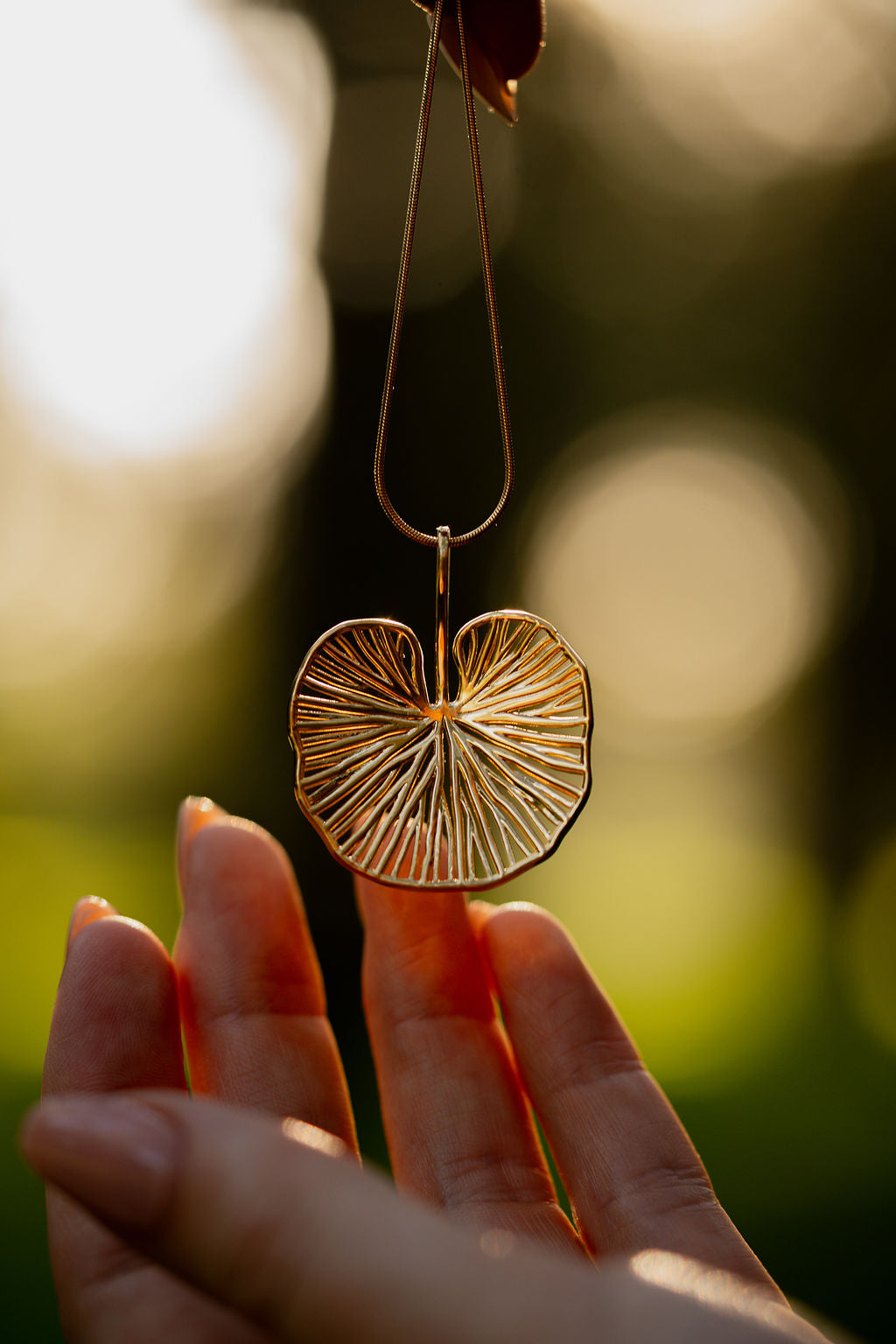 Kidney Fern Pendant