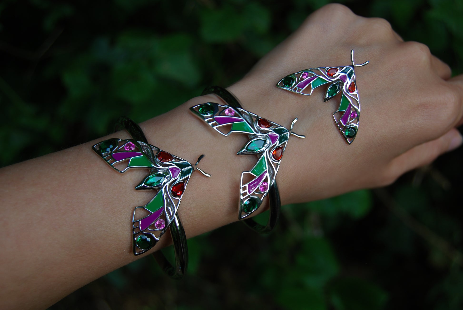 Silver moth pendant necklace and bracelet collection set photo 3