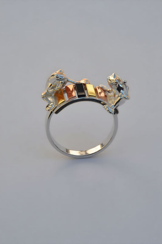 Frogs on the Rainbow Keys Ring – Whimsical Miniature Xylophone Sculpture