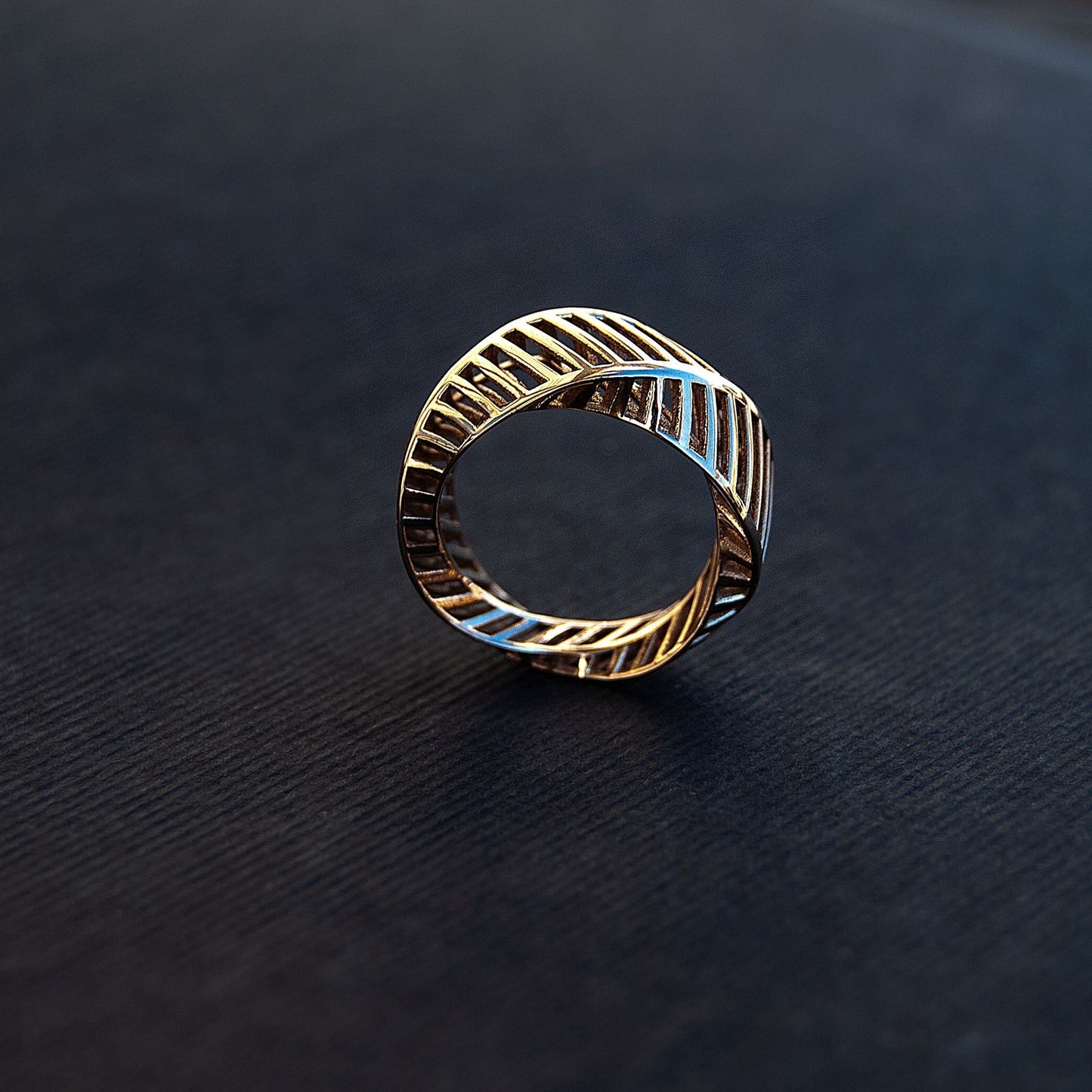 Mobius Infinity Ring